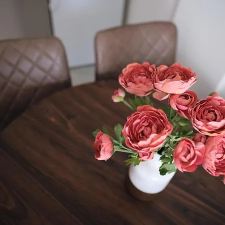 Apartament & N34 Milmari