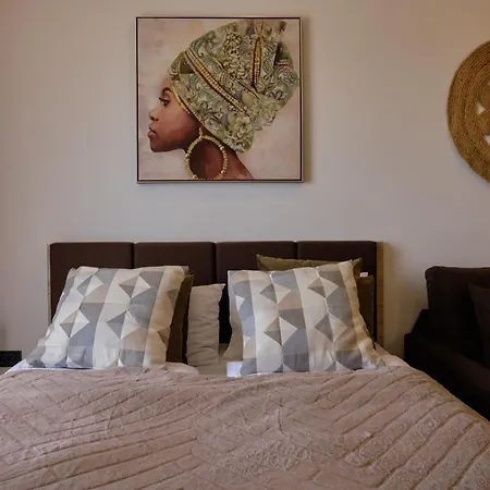 Apartament & N34 Milmari *