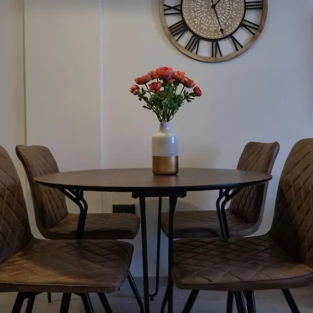 Apartament & N34 Milmari