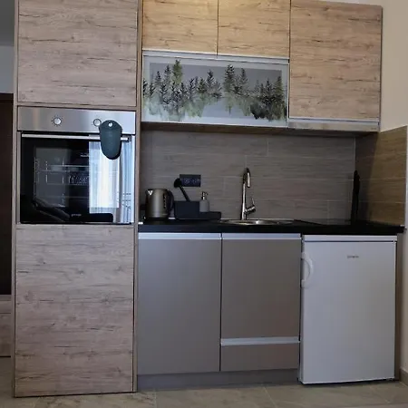 & N34 Milmari Apartament *