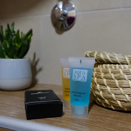 Apartament & N34 Milmari *